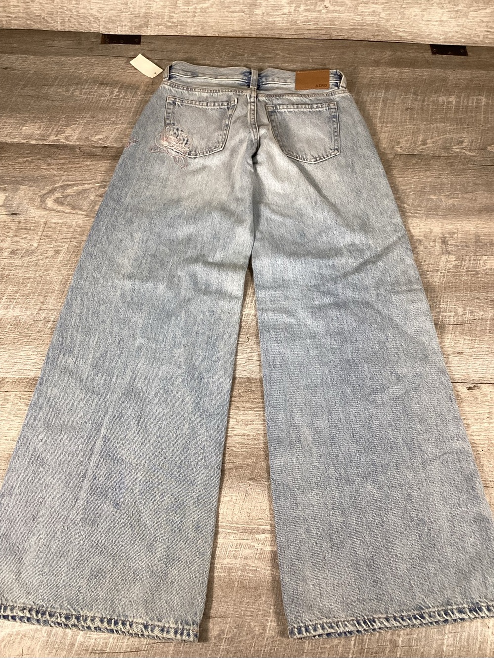 Aéropostale Y2K Ultra Wide Leg Jeans Size 0 Low Rise Floral Embroidered NWT - Picture 8 of 10